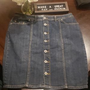 Chico's Platinum Denim Skirt